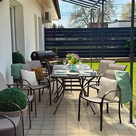 Apartament Local-lux Garden A- 2 Bedrooms-terrace Kecskemét