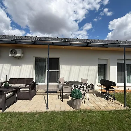 Apartament Local-lux Garden A- 2 Bedrooms-terrace